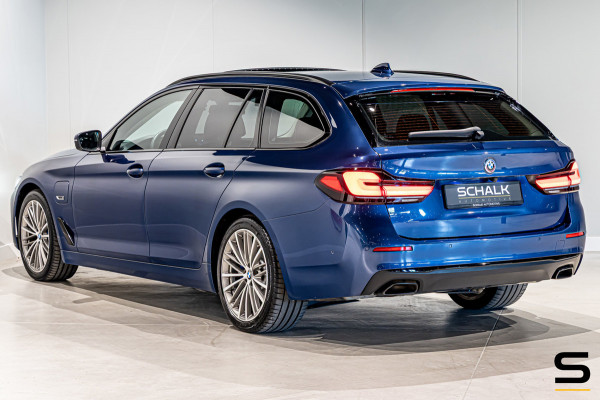 BMW 5 Serie Touring 530e|Cam|Pano|Comfort|HUD|Acc+|Nappa|APK