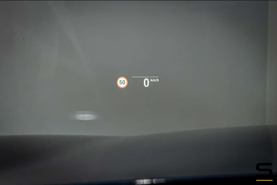 BMW 5 Serie Touring 530e|Cam|Pano|Comfort|HUD|Acc+|Nappa|APK