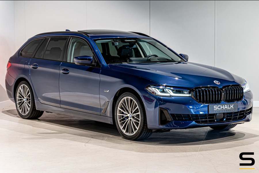 BMW 5 Serie Touring 530e|Cam|Pano|Comfort|HUD|Acc+|Nappa|APK