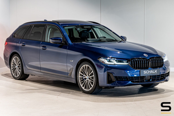 BMW 5 Serie Touring 530e|Cam|Pano|Comfort|HUD|Acc+|Nappa|APK