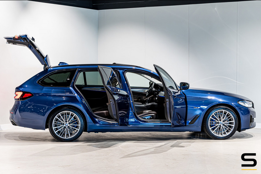 BMW 5 Serie Touring 530e|Cam|Pano|Comfort|HUD|Acc+|Nappa|APK