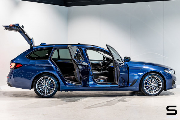 BMW 5 Serie Touring 530e|Cam|Pano|Comfort|HUD|Acc+|Nappa|APK