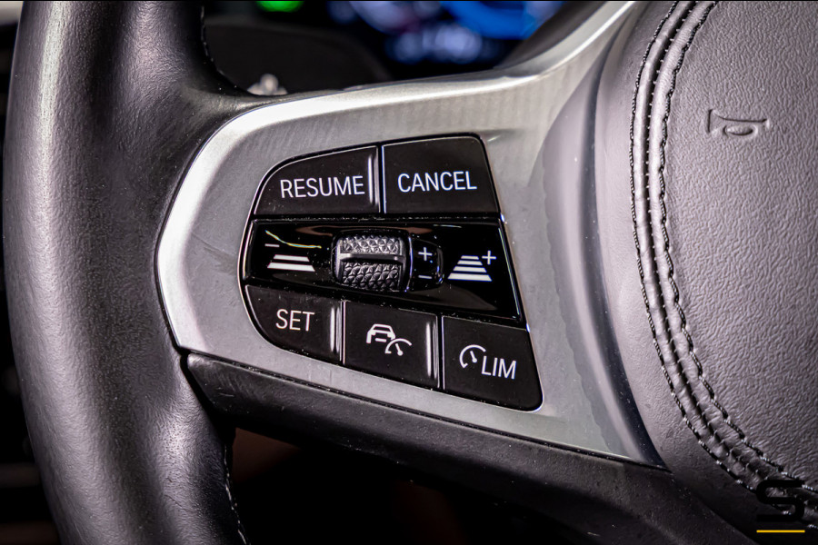 BMW 5 Serie Touring 530e|Cam|Pano|Comfort|HUD|Acc+|Nappa|APK