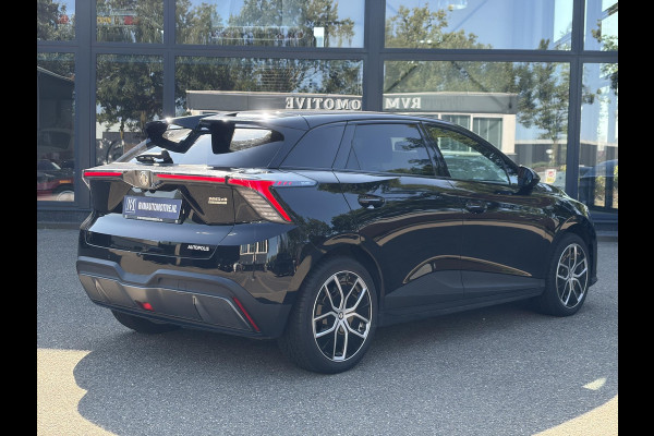 MG Mg4 electric Luxury 64 kWh LONG RANGE | SOH 97% | 8000KM |  360° CAMERA | STOEL & STUURVERWARMING | 7 JAAR MG GARANTIE T/M 02-2031 | ELEKTRISCHE STOEL | DODEHOEK SENSOR | ADAPTIVE CRUISE CONTROL|