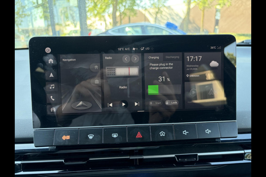 MG Mg4 electric Luxury 64 kWh LONG RANGE | SOH 97% | 8000KM |  360° CAMERA | STOEL & STUURVERWARMING | 7 JAAR MG GARANTIE T/M 02-2031 | ELEKTRISCHE STOEL | DODEHOEK SENSOR | ADAPTIVE CRUISE CONTROL|