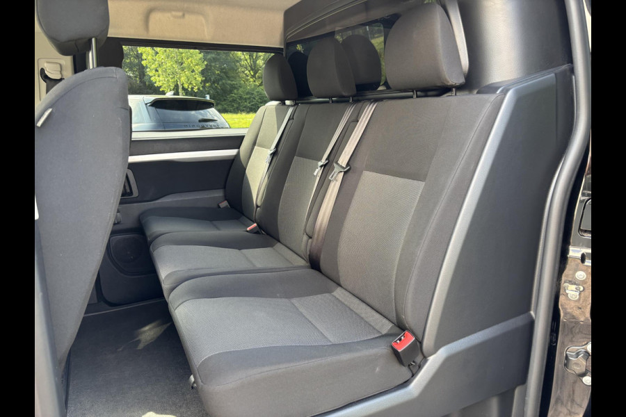 Opel Vivaro-e L3H1 Innovation DC 75 kWh | 329 km WLTP | Dubbele Schuifdeur | Camera | Trekhaak | CarPlay | Navi | 17" LMV
