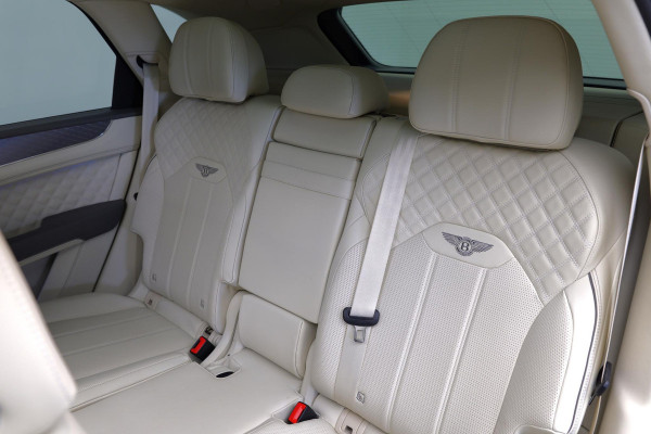 Bentley Bentayga 3.0 V6 Hybrid |Naim|Panorama|Carbon|BTW|