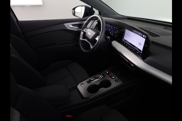 Audi Q4 e-tron Advanced edition 82 kWh 286 PK | Techniekpakket plus | Privacy glas | Trekhaak | Exterieurdetails carross.kleur |