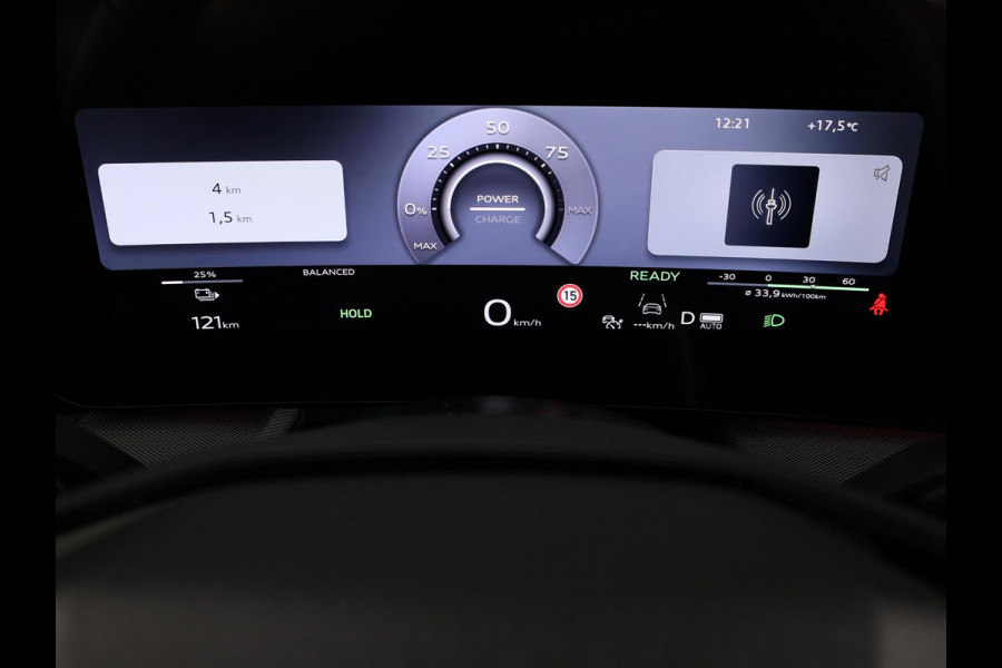 Audi Q4 e-tron S edition Quattro 82KWh 340 pk | Techniekpakket Pro | elektrische stoelen | Glazen panoramadak | head-up display  |