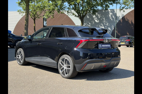MG Mg4 electric Luxury 64 kWh LONG RANGE | SOH 97% | 15.000KM | 360° CAMERA | STOEL & STUURVERWARMING | 7 JAAR MG GARANTIE T/M 07-2031 | ELEKTRISCHE STOEL | DODEHOEK SENSOR | ADAPTIVE CRUISE CONTROL|
