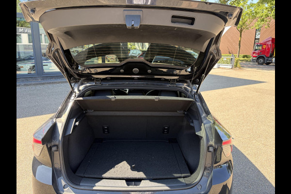 MG Mg4 electric Luxury 64 kWh LONG RANGE | SOH 97% | 15.000KM | 360° CAMERA | STOEL & STUURVERWARMING | 7 JAAR MG GARANTIE T/M 07-2031 | ELEKTRISCHE STOEL | DODEHOEK SENSOR | ADAPTIVE CRUISE CONTROL|