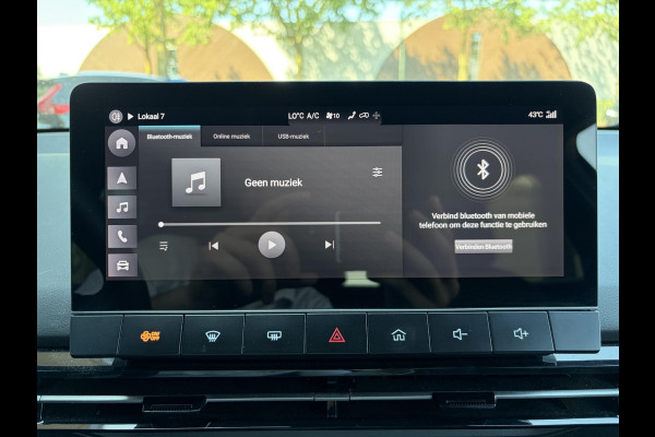 MG Mg4 electric Luxury 64 kWh LONG RANGE | SOH 97% | 15.000KM | 360° CAMERA | STOEL & STUURVERWARMING | 7 JAAR MG GARANTIE T/M 07-2031 | ELEKTRISCHE STOEL | DODEHOEK SENSOR | ADAPTIVE CRUISE CONTROL|