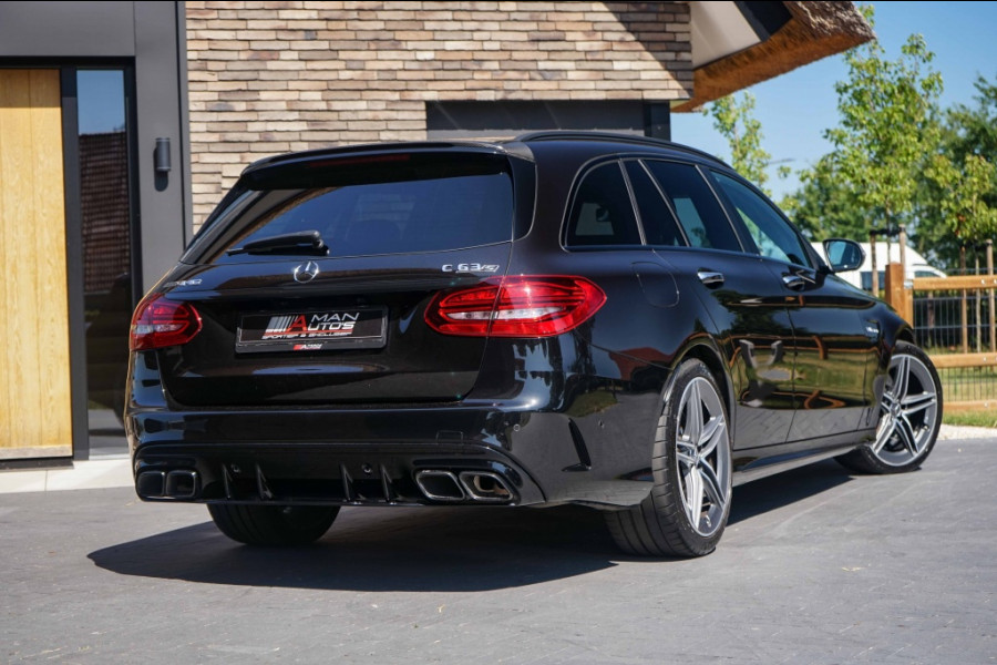 Mercedes-Benz C-Klasse C63S AMG 63 S Estate Ceramic/Pano/Carbon/Track/510PK/26DKM