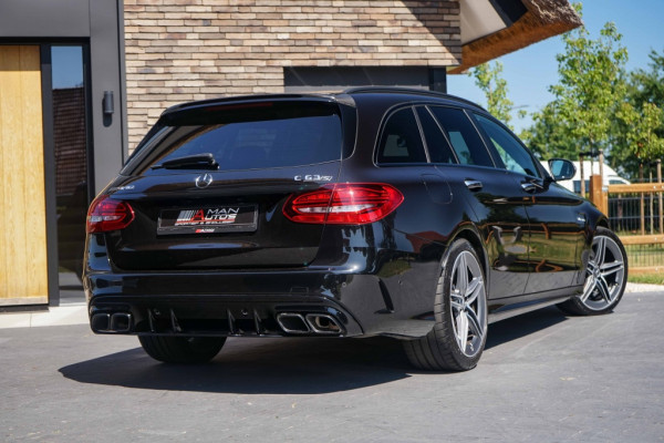 Mercedes-Benz C-Klasse C63S AMG 63 S Estate Ceramic/Pano/Carbon/Track/510PK/26DKM
