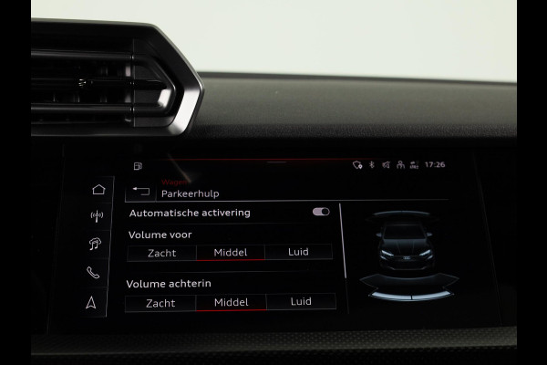Audi RS 3 SPORTBACK Competition Limited 2.5 FSI 295 kW / 400 PK SB | 586 / 750  gelimiteerde oplage | Audi Exclusive Malachite Green | Panoramadak | Sonos | HUD |