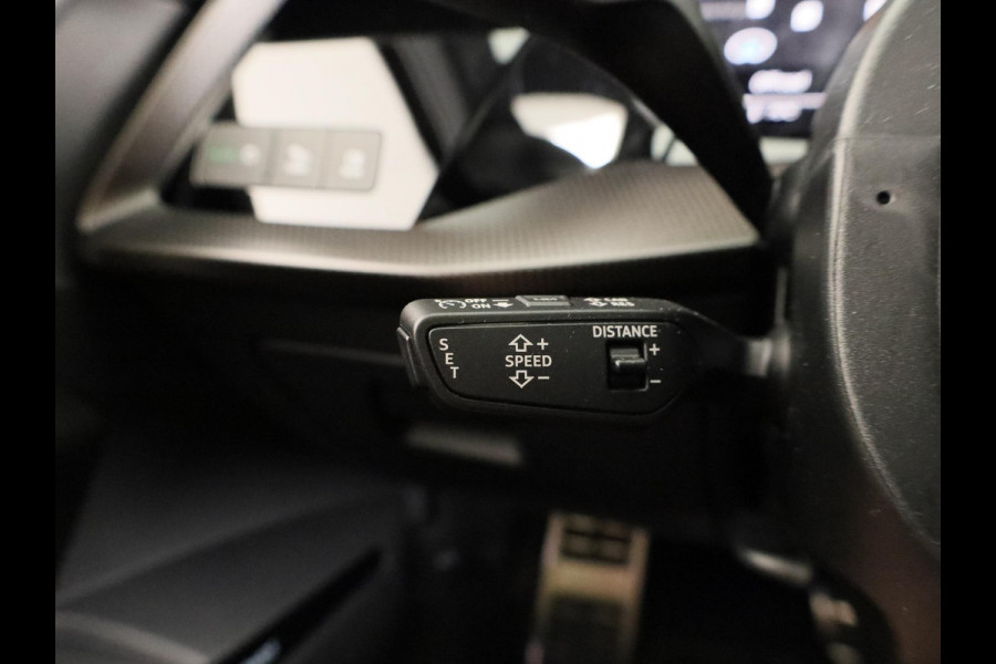 Audi RS 3 SPORTBACK Competition Limited 2.5 FSI 295 kW / 400 PK SB | 586 / 750  gelimiteerde oplage | Audi Exclusive Malachite Green | Panoramadak | Sonos | HUD |