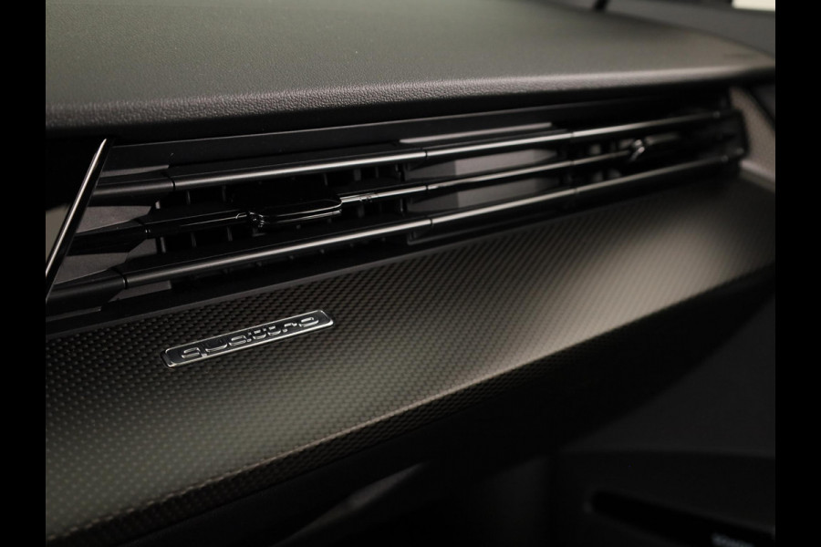 Audi RS 3 SPORTBACK Competition Limited 2.5 FSI 295 kW / 400 PK SB | 586 / 750  gelimiteerde oplage | Audi Exclusive Malachite Green | Panoramadak | Sonos | HUD |