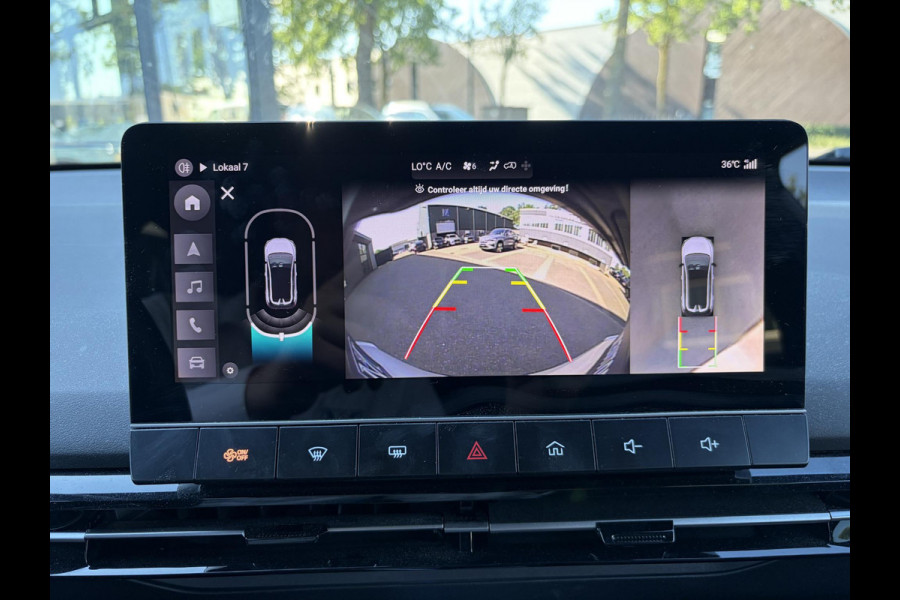 MG Mg4 electric Luxury 64 kWh LONG RANGE | SOH 95% | 15.000KM | 360° CAMERA | STOEL & STUURVERWARMING | 7 JAAR MG GARANTIE T/M 07-2031 | ELEKTRISCHE STOEL | DODEHOEK SENSOR | ADAPTIVE CRUISE CONTROL|