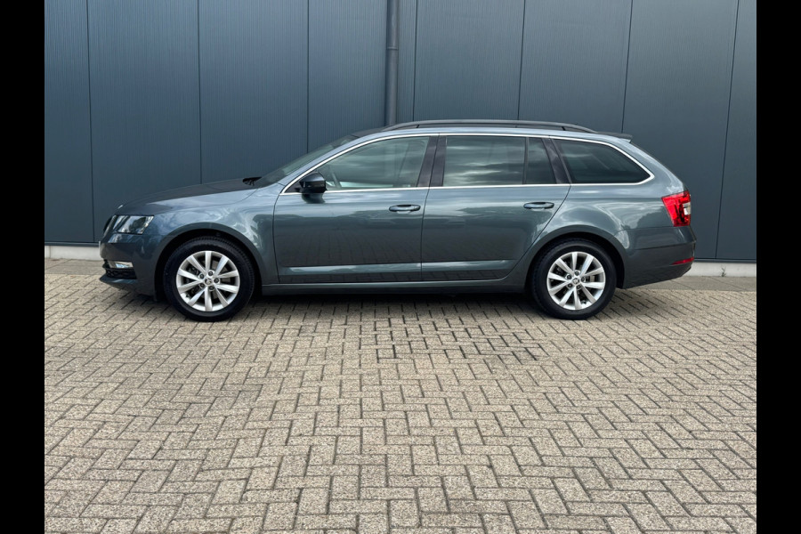 Škoda Octavia Combi 1.0 TSI Business * Parkeersensoren * Navigatie * Stoelverwarming *