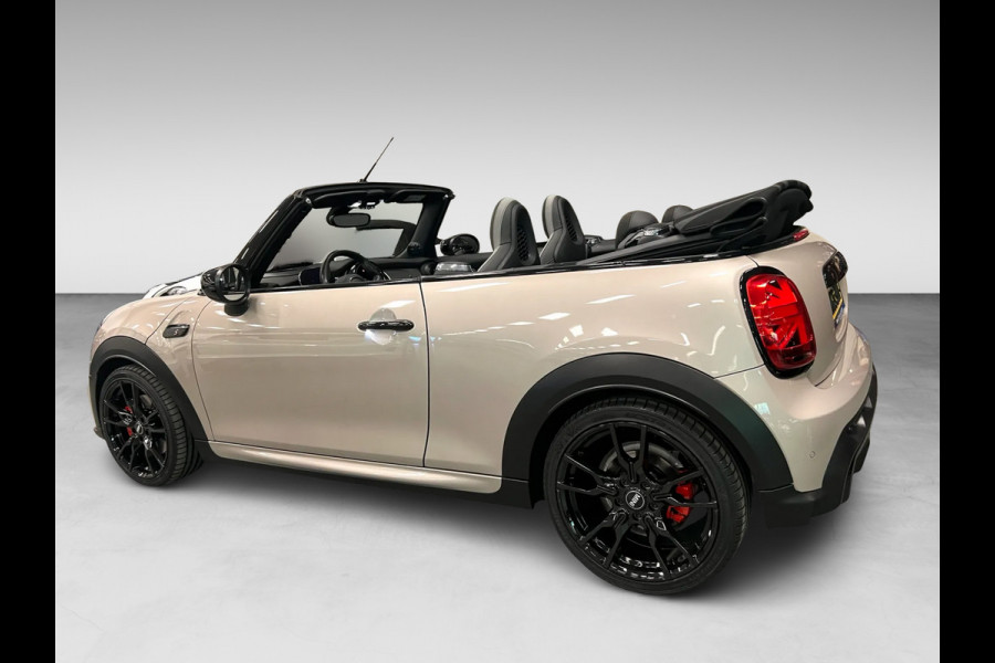 MINI Cabrio 2.0 Cooper S JCW 18'' JCW-STOELEN/NAVI/H-UP/H-KARDON/CAM/DAB/CARPLAY///