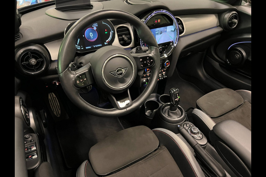 MINI Cabrio 2.0 Cooper S JCW 18'' JCW-STOELEN/NAVI/H-UP/H-KARDON/CAM/DAB/CARPLAY///