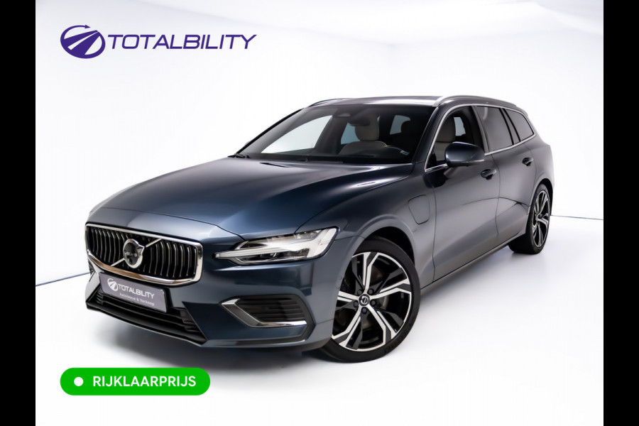 Volvo V60 2.0 T8 Plug-in hybrid AWD Ultimate Bright | Bowers & Wilkins | Panorama dak | Trekhaak | Stoel- Stuur en achterbankverw. | Head-up, Pilot assist, Elec. achterklep, 360 Camera, Electrische stoelen met geheugen
