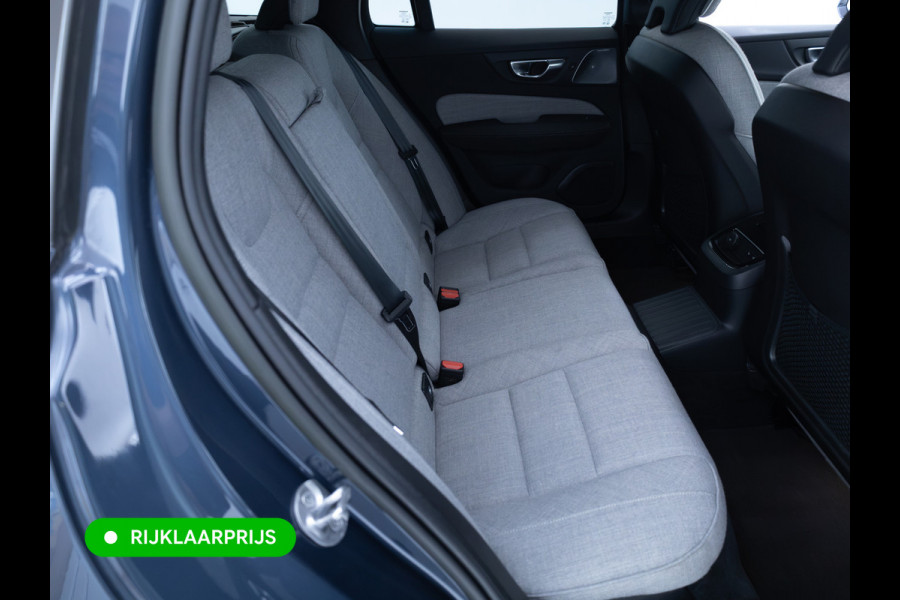 Volvo V60 2.0 T8 Plug-in hybrid AWD Ultimate Bright | Bowers & Wilkins | Panorama dak | Trekhaak | Stoel- Stuur en achterbankverw. | Head-up, Pilot assist, Elec. achterklep, 360 Camera, Electrische stoelen met geheugen