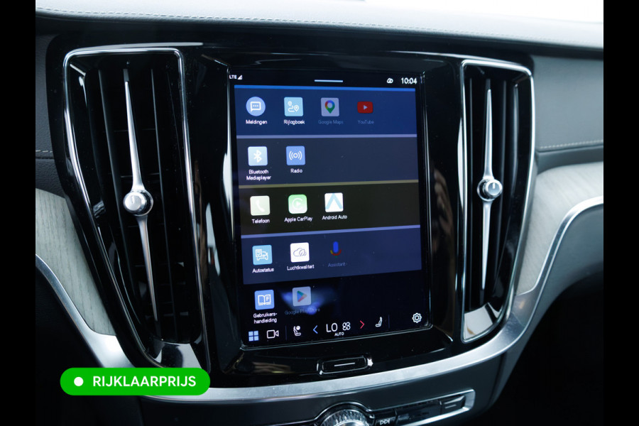 Volvo V60 2.0 T8 Plug-in hybrid AWD Ultimate Bright | Bowers & Wilkins | Panorama dak | Trekhaak | Stoel- Stuur en achterbankverw. | Head-up, Pilot assist, Elec. achterklep, 360 Camera, Electrische stoelen met geheugen