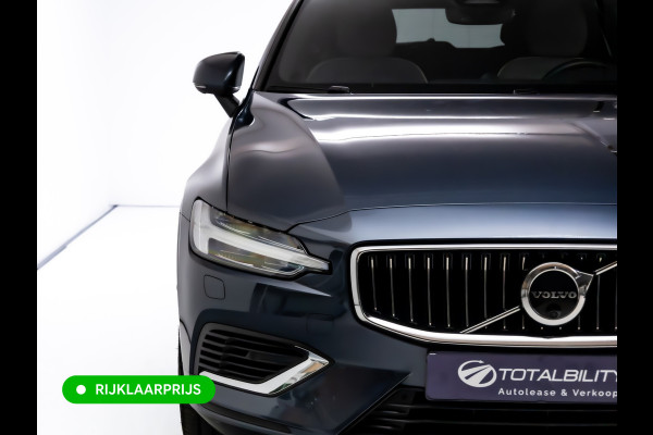 Volvo V60 2.0 T8 Plug-in hybrid AWD Ultimate Bright | Bowers & Wilkins | Panorama dak | Trekhaak | Stoel- Stuur en achterbankverw. | Head-up, Pilot assist, Elec. achterklep, 360 Camera, Electrische stoelen met geheugen