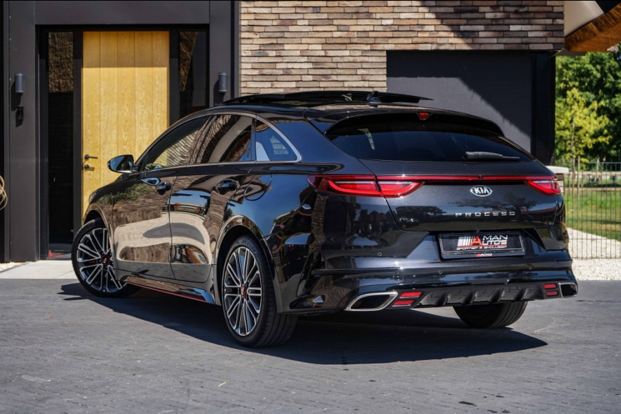 Kia ProCeed GT 1.6 T-GDI DCT/Pano/JBL/Memory/ACC/204PK
