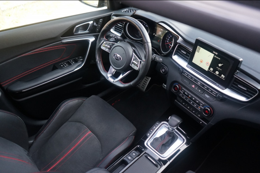 Kia ProCeed GT 1.6 T-GDI DCT/Pano/JBL/Memory/ACC/204PK
