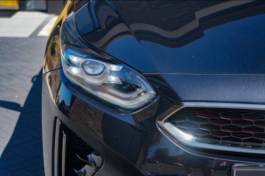 Kia ProCeed GT 1.6 T-GDI DCT/Pano/JBL/Memory/ACC/204PK