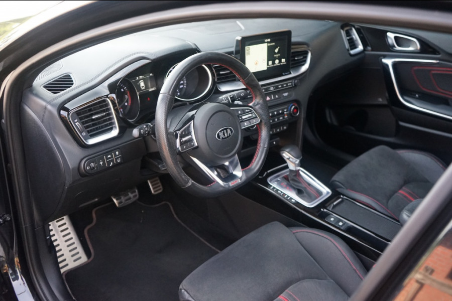Kia ProCeed GT 1.6 T-GDI DCT/Pano/JBL/Memory/ACC/204PK