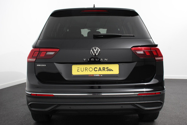 Volkswagen Tiguan Allspace 1.5 TSI 150pk DSG Life 7p. Navigatie Climate Control Trekhaak afneembaar Elektrische bedienbare achterklep Adaptieve Cruise Control Extra Getint Glas