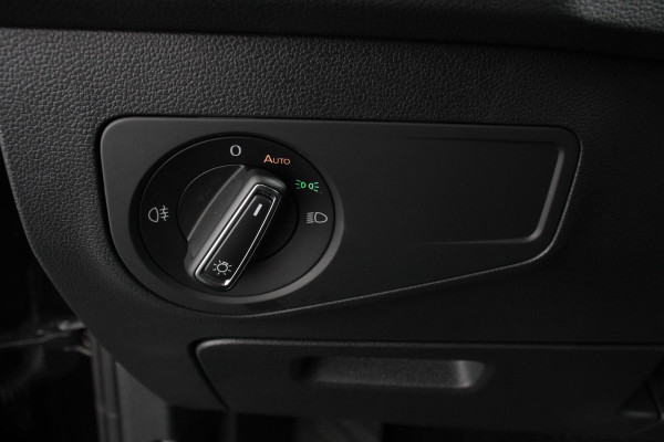 Volkswagen Tiguan Allspace 1.5 TSI 150pk DSG Life 7p. Navigatie Climate Control Trekhaak afneembaar Elektrische bedienbare achterklep Adaptieve Cruise Control Extra Getint Glas