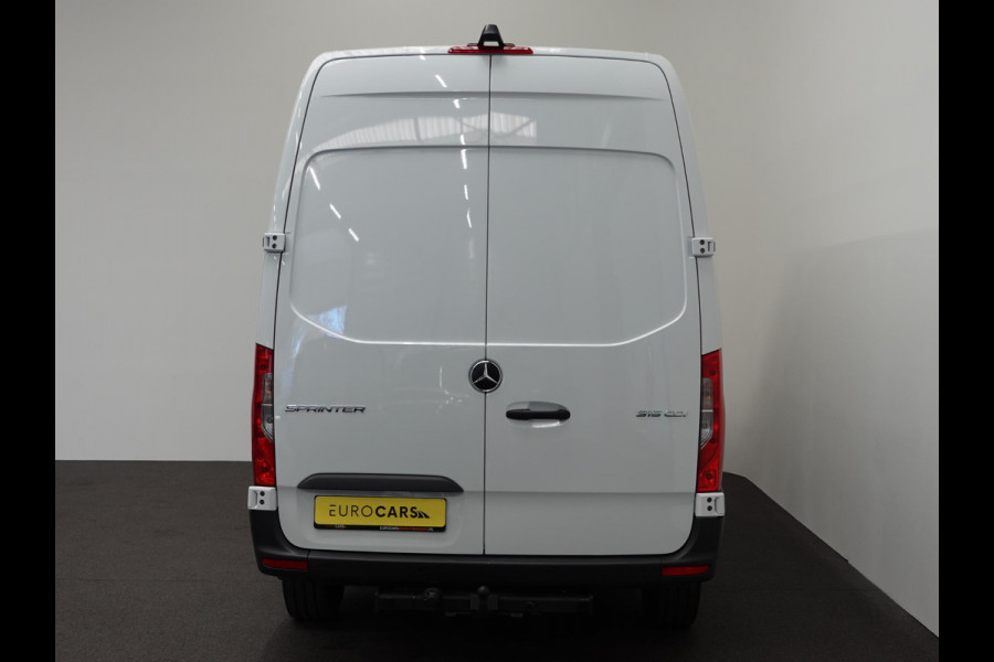 Mercedes-Benz Sprinter 315 CDI Automaat L2H2 PRO Airco MBUX Navigatie Adaptive Cruise Control Leder PDC VA + Camera Trekhaak 3500kg Comfortstoel