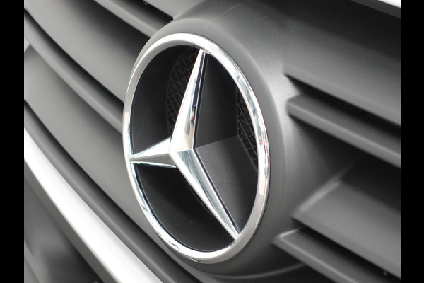 Mercedes-Benz Sprinter 315 CDI Automaat L2H2 PRO Airco MBUX Navigatie Adaptive Cruise Control Leder PDC VA + Camera Trekhaak 3500kg Comfortstoel
