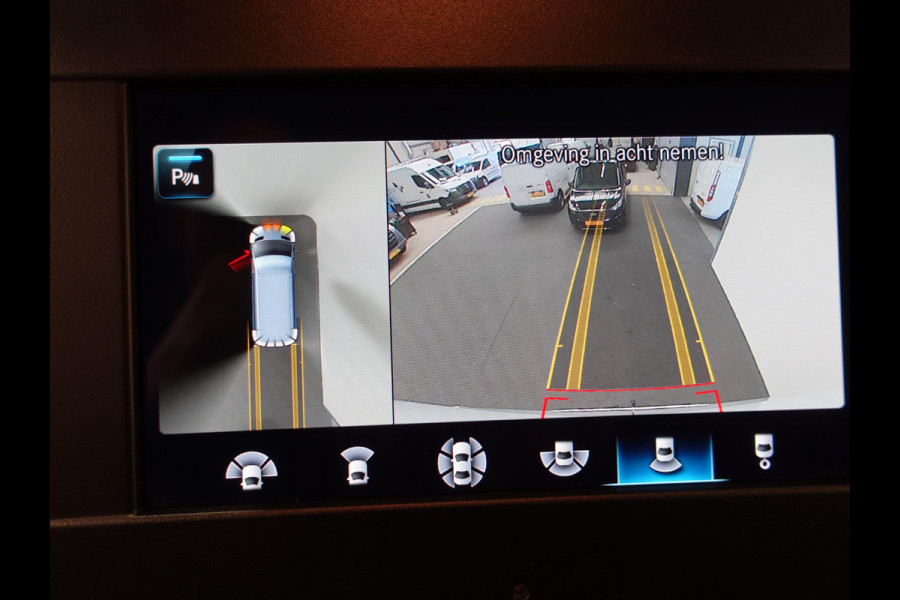 Mercedes-Benz Sprinter 315 CDI Automaat L2H2 PRO Airco MBUX Navigatie Adaptive Cruise Control Leder PDC VA + Camera Trekhaak 3500kg Comfortstoel