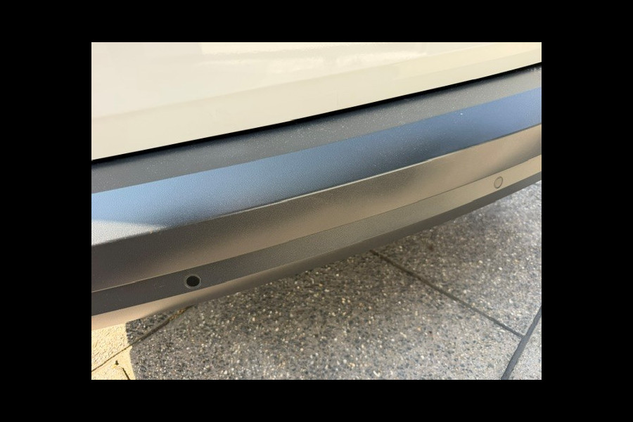 Volkswagen Caddy 1.4 TGI L2H1 EcoFuel Maxi AIRCO I PDC I 1e EIGENAAR I COMPLETE ONDERHOUDSHISTORIE I RIJDEN OP GROEN GAS = CO2 NEUTRAAL OOK LEVERBAAR ZONDER KASTJES IN LAADRUIMTE