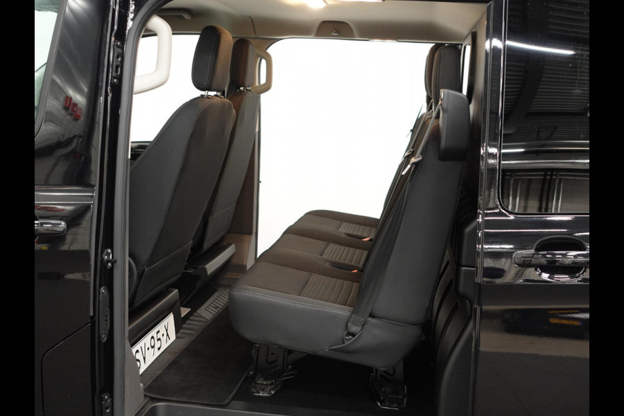 Ford Transit Custom 300 2.0 TDCI L2H1 Limited Dubbele cabine Automaat Navi Airco 2x Schuifdeuren Trekhaak Parkeersensoren Carplay