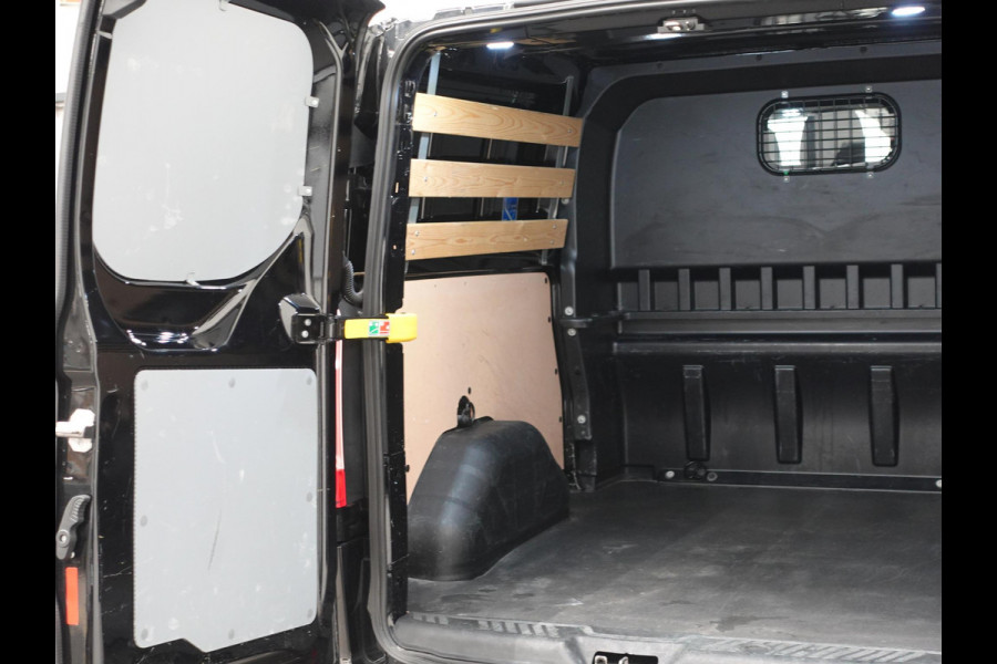 Ford Transit Custom 300 2.0 TDCI L2H1 Limited Dubbele cabine Automaat Navi Airco 2x Schuifdeuren Trekhaak Parkeersensoren Carplay