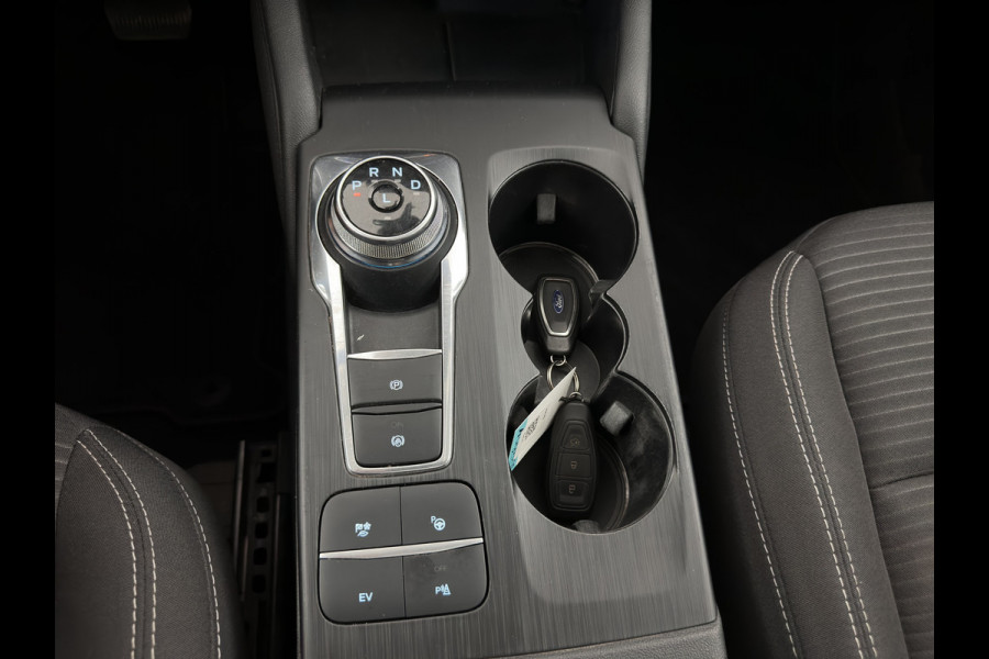 Ford Kuga 2.5 PHEV Titanium (Plug-in) (INCL-BTW) *DIGI-COCKPIT | ADAPTIVE-CRUISE | BLINDSPOT | PARK-PILOT | CAMERA | NAVI-FULLMAP | HEATED-COMFORTSEATS | ECC | CARPLAY | PDC | DAB | LANE-ASSIST | TOWBAR | 18''ALU*