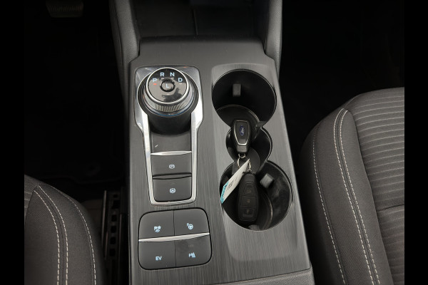 Ford Kuga 2.5 PHEV Titanium (Plug-in) (INCL-BTW) *DIGI-COCKPIT | ADAPTIVE-CRUISE | BLINDSPOT | PARK-PILOT | CAMERA | NAVI-FULLMAP | HEATED-COMFORTSEATS | ECC | CARPLAY | PDC | DAB | LANE-ASSIST | TOWBAR | 18''ALU*