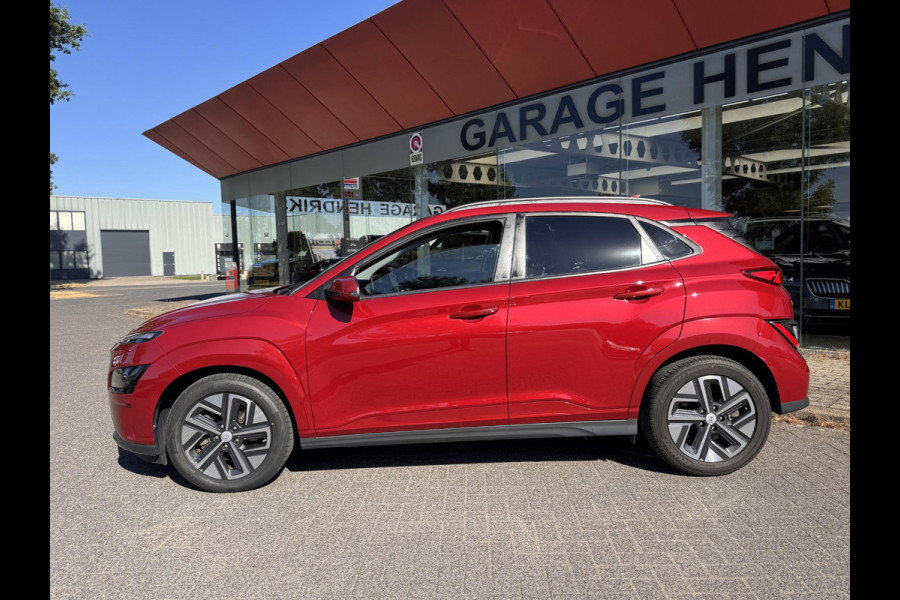 Hyundai Kona EV Comfort Smart 64 kWh | SOH: 96,0% | 3 Fase | Adaptive CC | Navi | Camera | Stoelverwarming | Climate |