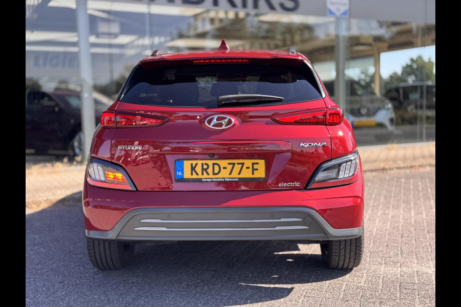 Hyundai Kona EV Comfort Smart 64 kWh | SOH: 96,0% | 3 Fase | Adaptive CC | Navi | Camera | Stoelverwarming | Climate |