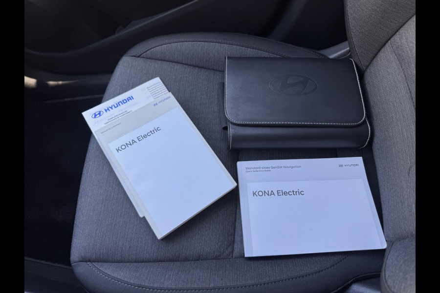 Hyundai Kona EV Comfort Smart 64 kWh | SOH: 96,0% | 3 Fase | Adaptive CC | Navi | Camera | Stoelverwarming | Climate |