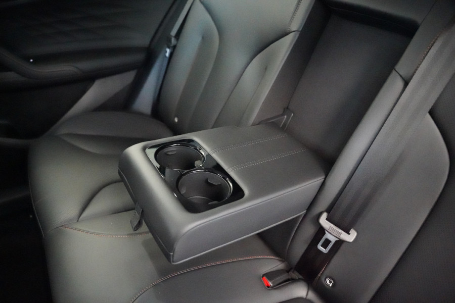 MG MG HS PHEV 1.5 Luxury 360 Camera Leder ACC Elek. Stoelverstelling