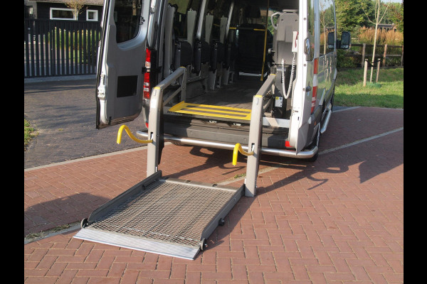 Mercedes-Benz Sprinter 314 2.2 CDI 366 L2H2 Automaat | Personenbus met rolstoellift | Camera | Airco | Bluetooth | NL-Auto |