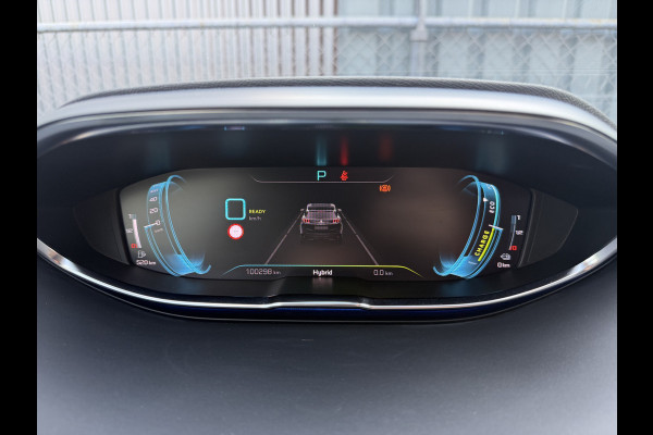 Peugeot 3008 225pk HYbrid Allure Pack Business (Trekhaak - Elektrische klep - 360gr Camera - LED - Automatische Airco - Navigatie - Apple Car