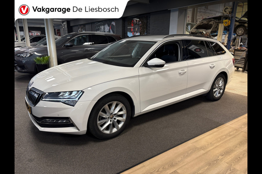 Škoda Superb Combi 1.4 TSI iV Business Edition Plus/navi/stoel stuur verw/trekhaak/apple carplay